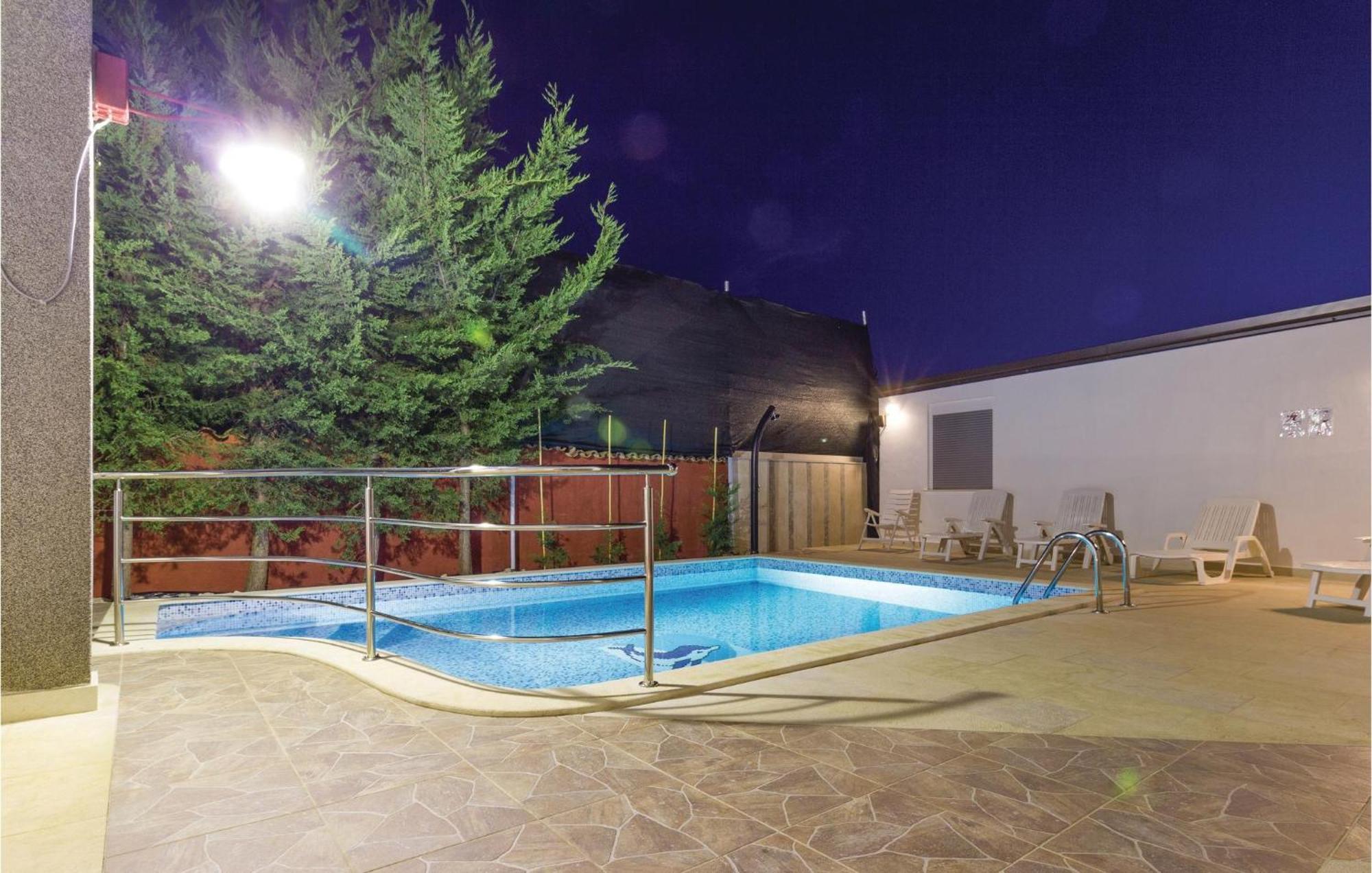 Nice Apartment In Fazana With Wifi Fondole المظهر الخارجي الصورة